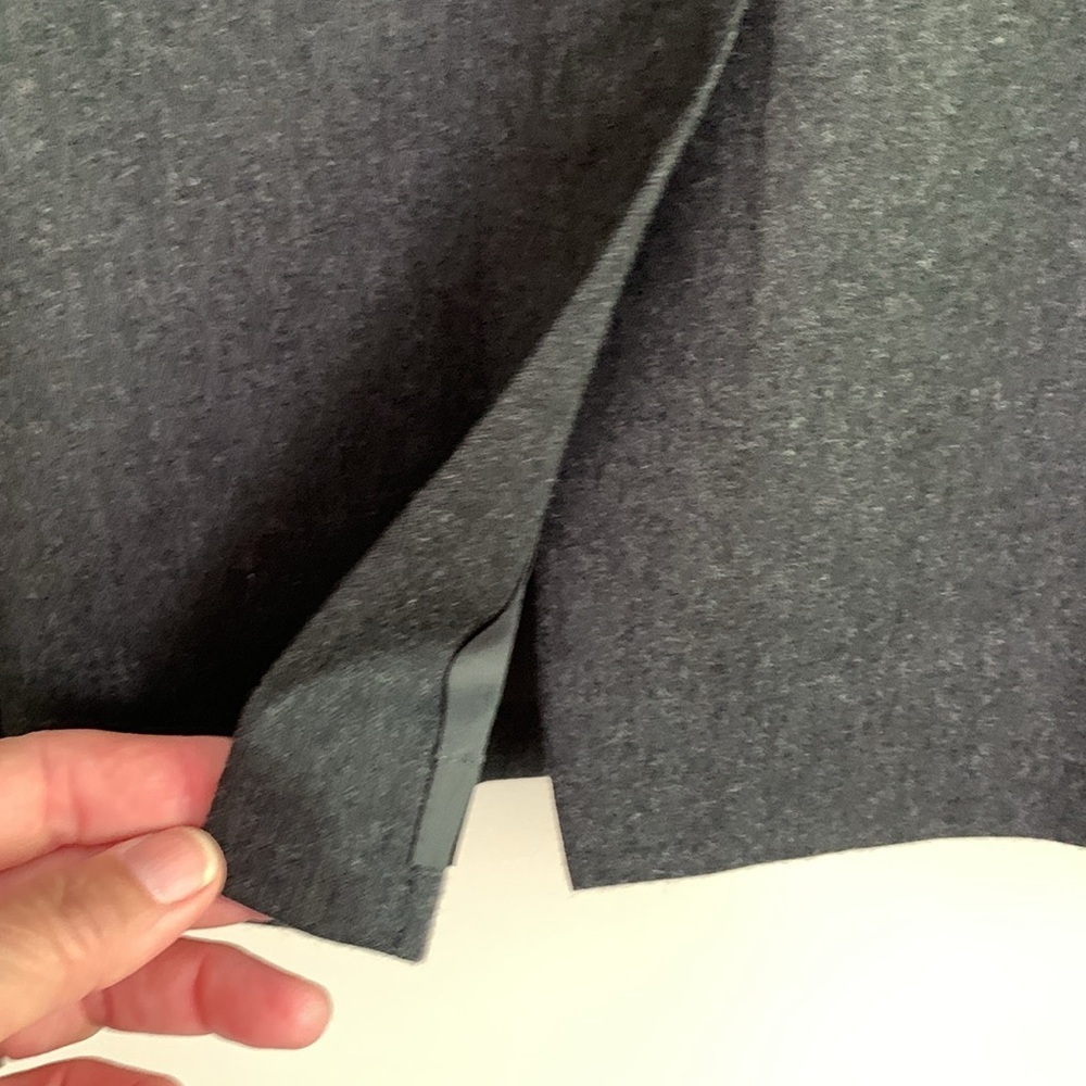 Vintage Burberry Gray Wool Pencil Skirt Sz 6 - Picture 2 of 8